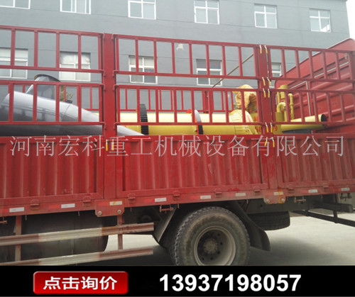 发往湖北黄梅县鸡粪烘干机装货现场